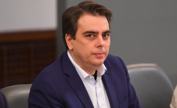 NexoГейт: Свидетел твърди, че е имало среща в МФ, организирана от Асен Василев за криптовалутите и "Борика"