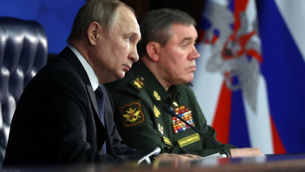 Украинското военно разузнаване: Путин е наредил на Герасимов да превземе Донбас до март