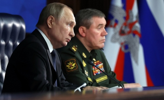 Украинското военно разузнаване: Путин е наредил на Герасимов да превземе Донбас до март