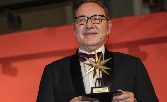 Кевин Спейси получи италианска награда за цялостната си кариера