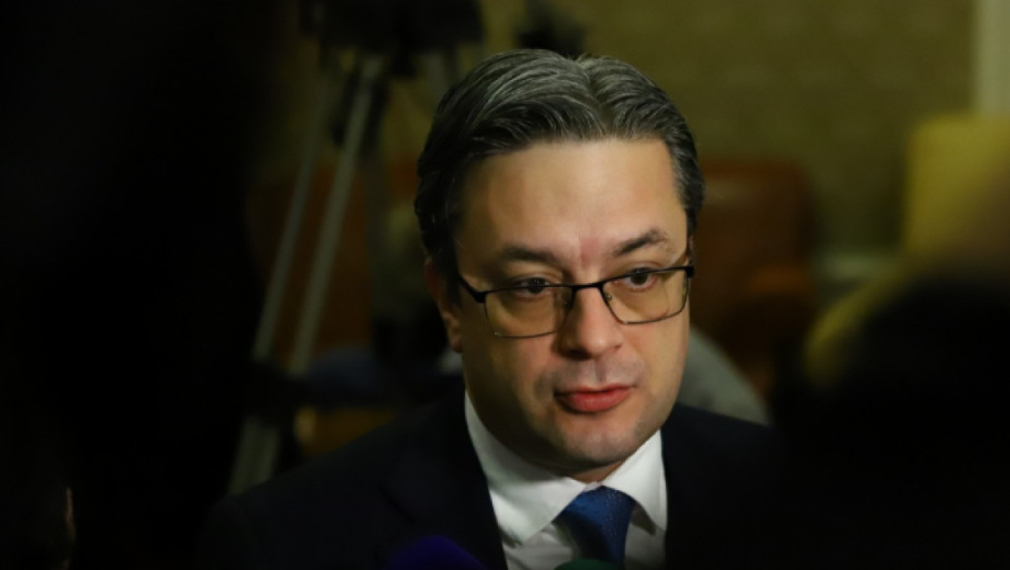 Тома Биков: Оформят се два големи политически блока - около ГЕРБ и ПП. Предстои различните формации да се самоопределят