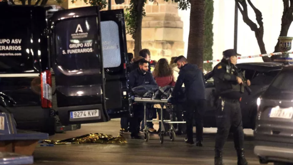 Мъжът, който уби клисар и рани свещеник в църква в Испания, е мароканец в процес на експулсиране