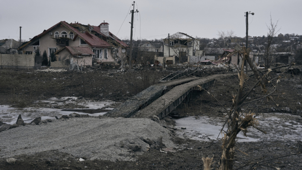 Украйна заяви, че е отблъснала атака в района на Благодатне, а "Вагнер" твърди, че е установила контрол над селото