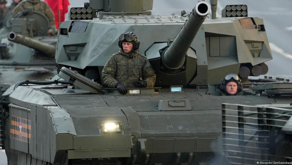 Русия готви нова офанзива в Донбас и провежда съвместни учения с Беларус