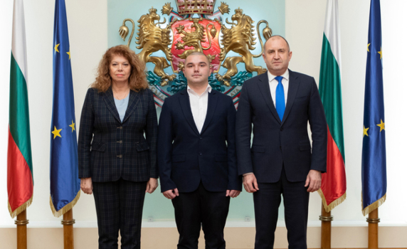 Президентът след среща с Християн Пендиков: България няма да търпи насилие над българите в РСМ