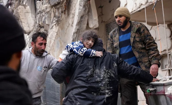 Читатели на “Гласове”: А Сирия? Каква е разликата между турските и сирийските деца?