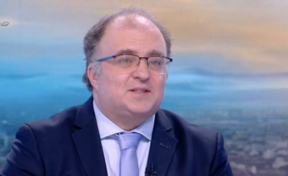 Министър Тодоров: Няма нарушения в Народния театър. Министерството няма да се меси в работата на директора