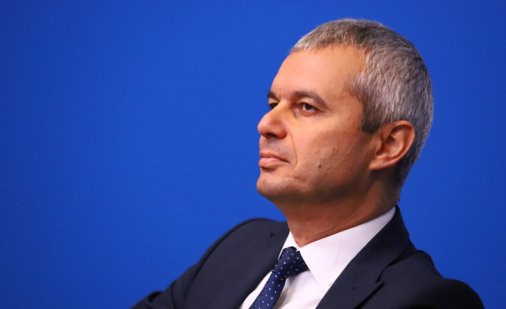 Костадин Костадинов: Все повече хора вярват на "Възраждане". Борим се за поне половин милион гласа