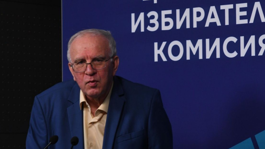 Цветозар Томов напусна поста говорител на ЦИК след скандал за изборните протоколи