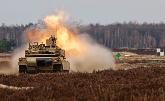 САЩ твърдят, че ще пращат танкове "Ейбрамс" на Украйна само заради натиск от Германия