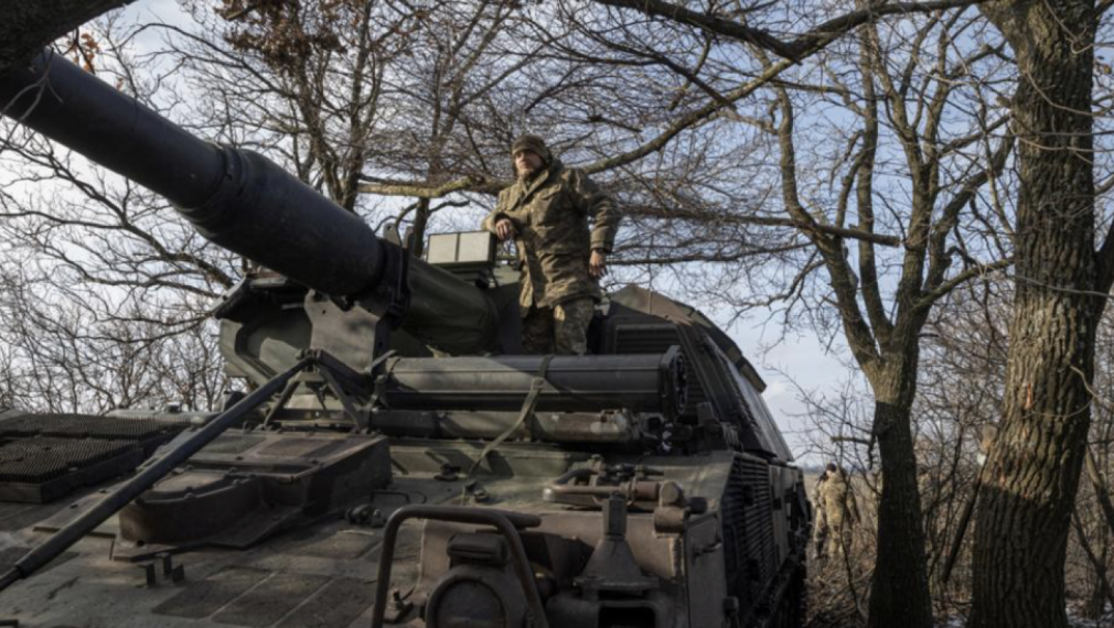 "Ню Йорк Таймс": Киев подготвя украинското общество за отстъпление от Бахмут