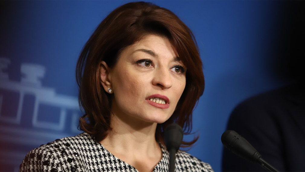 Десислава Атанасова, водач на листата на ГЕРБ/СДС в Русе във