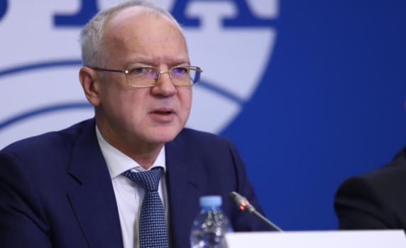 Васил Велев: Средният българин не е обеднял, защото имаме изпреварващ инфлацията ръст на заплати