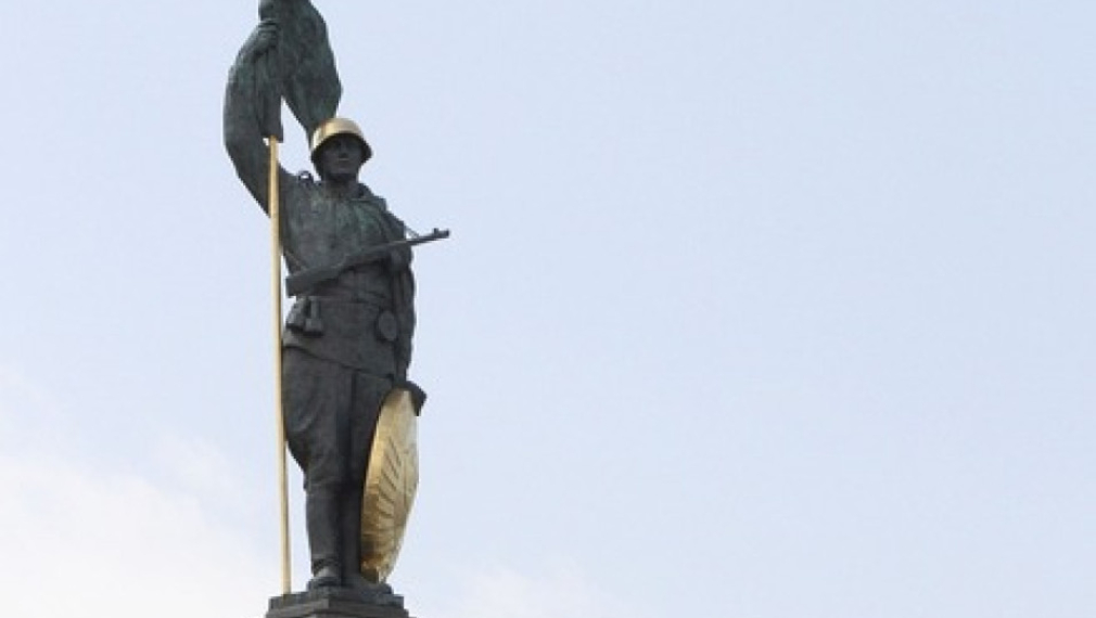 Историята на Паметника на Червената армия във Виена