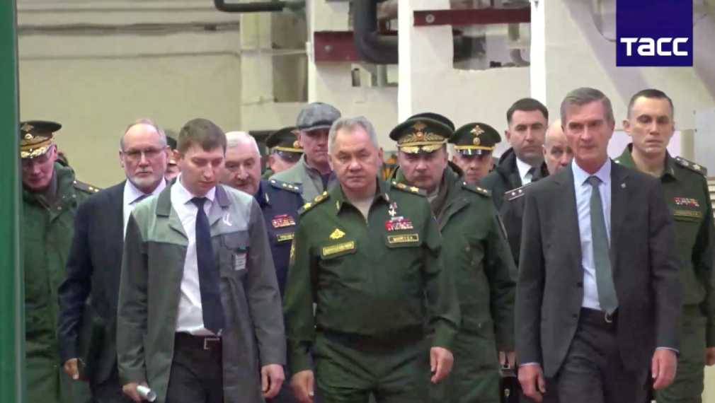 Руският министър на отбраната Сергей Шойгу, по време на посещение