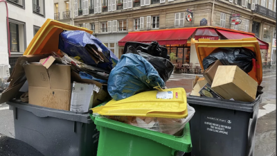 Прагът от 10 000 тона несъбрани отпадъци в Париж е