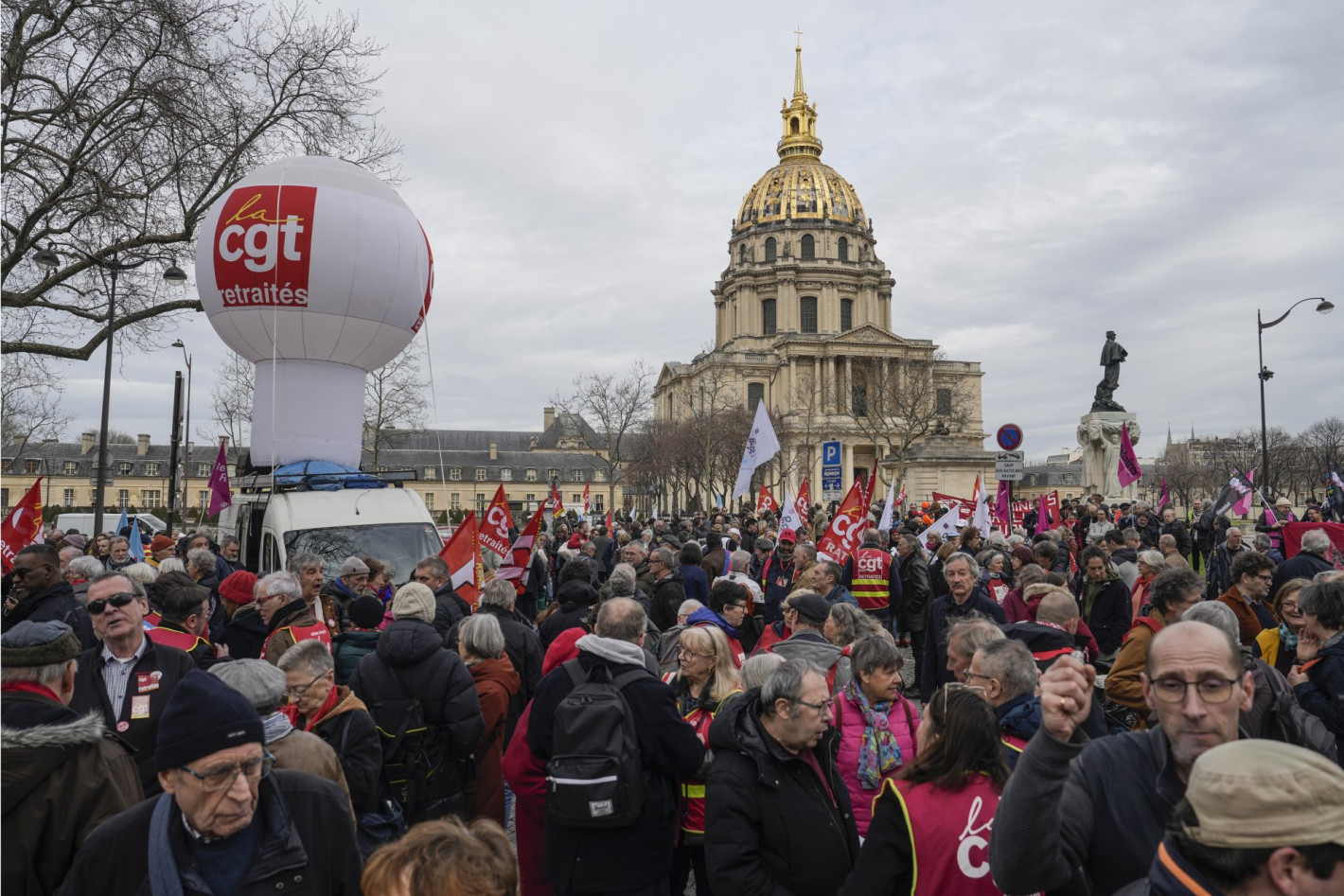 Paris news. Митинги во Франции. Митинг в Америке. Протесты во Франции. Протестующие в Париже.