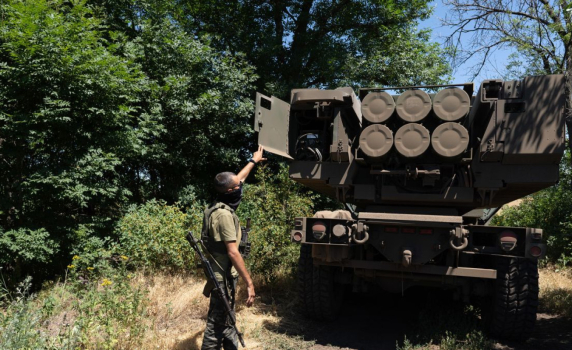 ЕС се готви да достави ракети на Украйна и да въведе още санкции срещу Русия