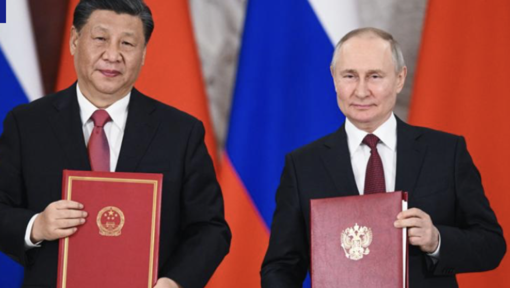 Русия и Китай развиват сътрудничество, включително военнотехническо, но това не