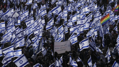 Израелският министър председател Бенямин Нетаняху ще отложи процеса на обсъждане на