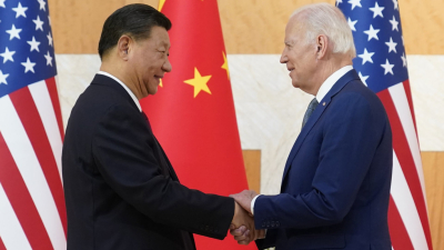 Китай и САЩ са в надпревара за изграждане на своите
