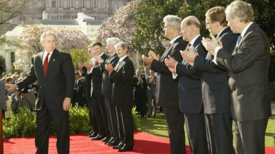 Президентът на САЩ Джордж У Буш заедно с генералния секретар