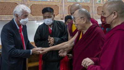Ричард Гиър на среща с Далай Лама в Индия през