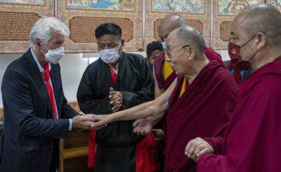 Ричард Гиър призова Вашингтон да подкрепи Тибет