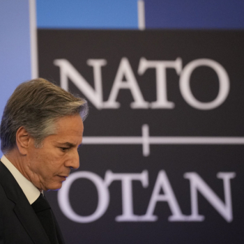 Страните от източния фланг на НАТО, сред които и България, призоваха за засилване на военното присъствие на САЩ в региона