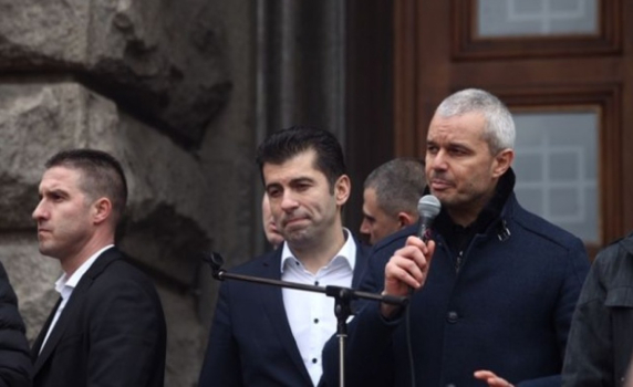 “Галъп“: Основният прилив на гласове към “Възраждане“ идва от "Промяната"