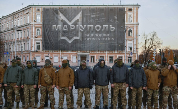 „Една раса! Една нация!“ Как националистите от батальона „Азов“ построиха собствена държава в Украйна