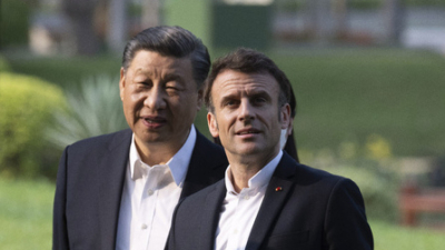 Френският президент Еманюел Макрон и китайският президент Си Цзинпин в