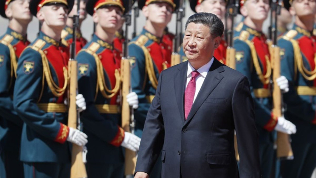 Си Дзинпин поиска задълбочаване на военната подготовка в Китай