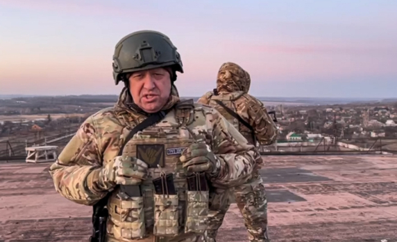 Пригожин: Синът на Песков воюва в Украйна редом с бойците от "Вагнер“
