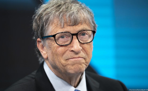Бил Гейтс заяви, че ChatGPT постепенно ще замени учителите