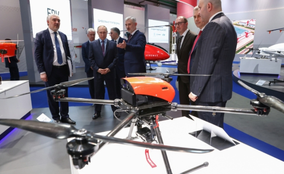Путин: Руското производство на дронове може скоро да достигне стойност от 1 трилион рубли