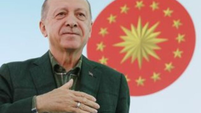 Турският президент Реджеп Тайип Ердоган отмени днес предизборните си прояви