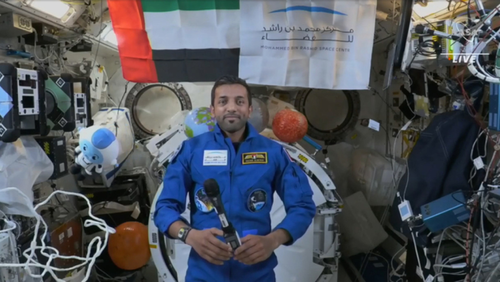 Султан ал Неяди е първият арабски астронавт, излязъл в открития космос