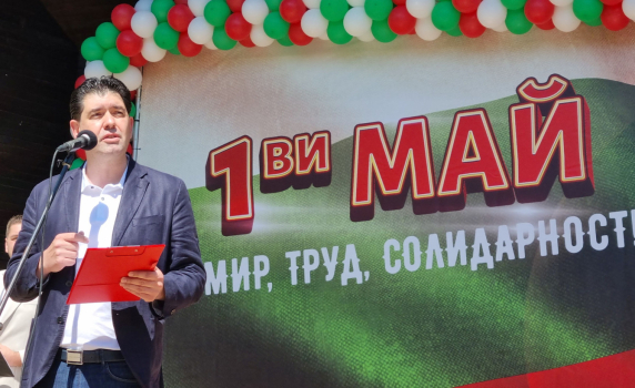 Иван Таков: България има нужда от голяма средна класа от работещи, образовани и успели граждани
