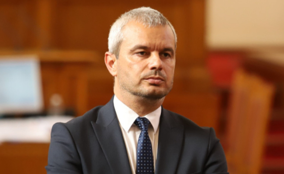 Костадин Костадинов: В това, че няма редовно правителство, няма абсолютно никакъв проблем