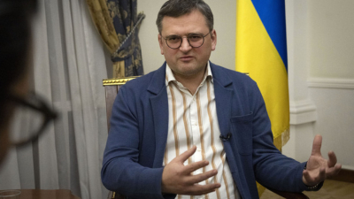 Външният министър на Украйна повтаряйки коментарите направени наскоро от министъра