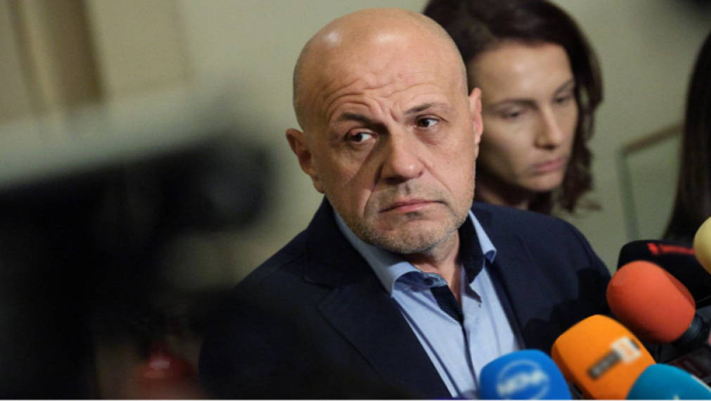 Томислав Дончев: Умерен оптимист съм за правителство, днес не сме обсъждали имена на министри