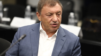 Главният прокурор Иван Гешев трябва да намери позиция извън държавата