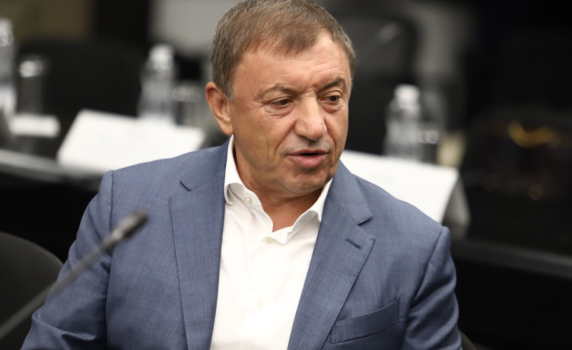 Алексей Петров: Добър вариант е Гешев да намери позиция извън държавата и оттам да развива визиите си