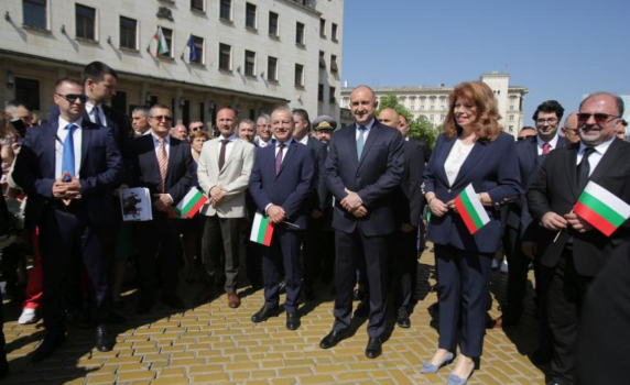 Румен Радев за 24 май: България е неделима част от Европа не по милост, а по принос