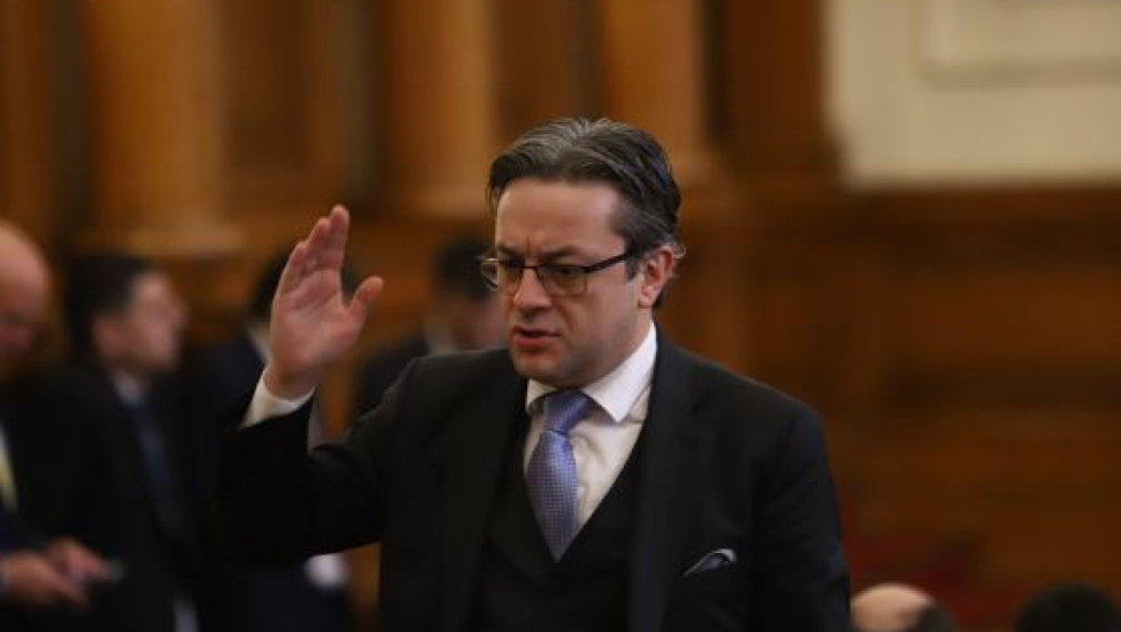 Биков: Няма да подкрепим правителство с Асен Василев. Ситуацията, в която ПП са добри, приключи