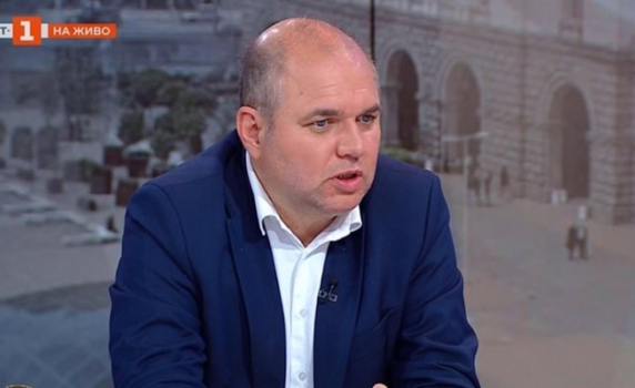 Владислав Панев: Решението за замразяването на преговорите за кабинет е мъдро