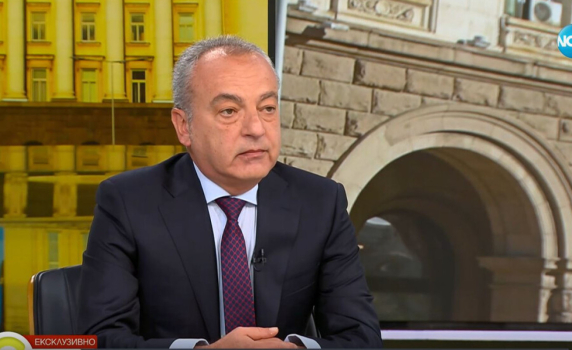 Гълъб Донев:  Някой се опитва да вземе държавата на концесия