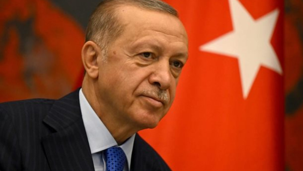 Държавният глава Реджеп Тайип Ердоган, кандидат на Републиканския алианс печели