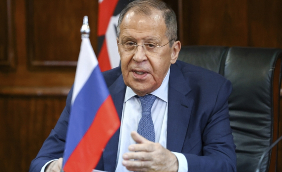 Лавров обвини Запада, че подкрепя геноцид в Украйна
